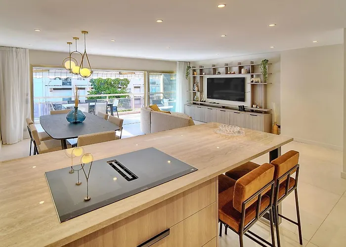 Ref 1442 - Center - For Rent Apartamento *