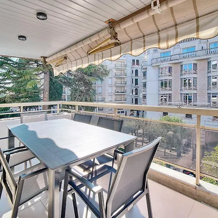 Ref 1442 - Center - For Rent Cannes