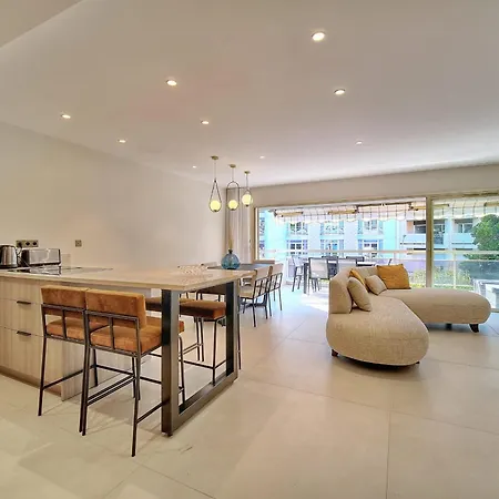 Ref 1442 - Center - For Rent Cannes