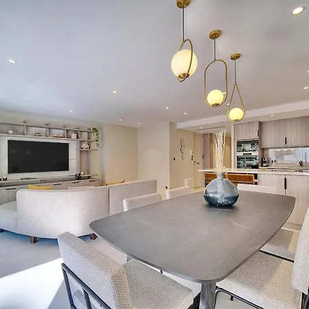 Ref 1442 - Center - For Rent * Cannes