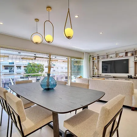 Ref 1442 - Center - For Rent