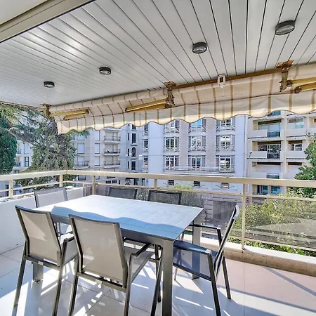 Ref 1442 - Center - For Rent Cannes